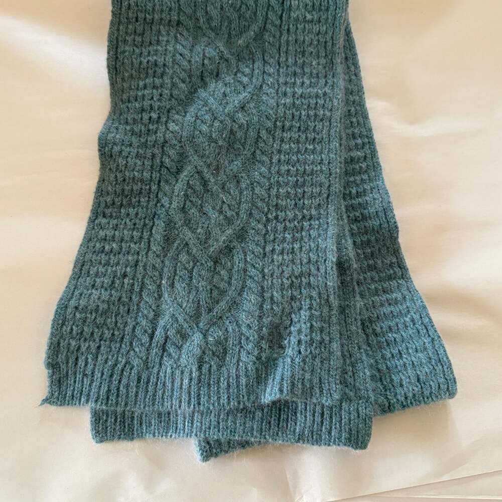 Vintage Lauren Ralph Lauren Wool Angora Teal cable Knit Scarf